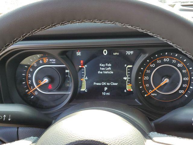 new 2025 Jeep Gladiator car, priced at $48,995