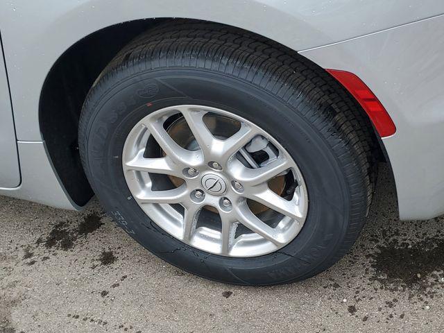 new 2026 Chrysler Pacifica car, priced at $40,995