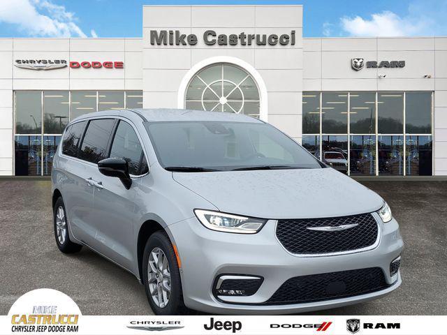 new 2026 Chrysler Pacifica car, priced at $40,995