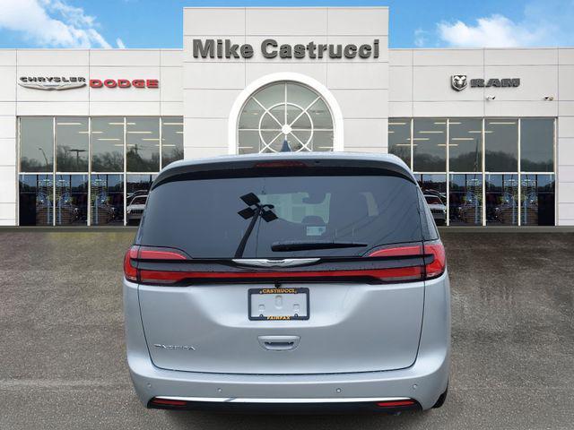 new 2026 Chrysler Pacifica car, priced at $40,995
