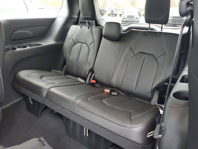 new 2026 Chrysler Pacifica car, priced at $40,995