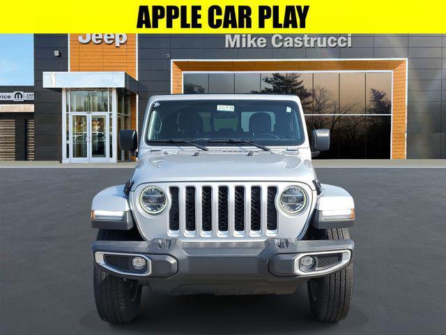 used 2022 Jeep Gladiator car, priced at $35,395