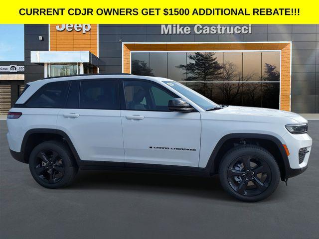 new 2025 Jeep Grand Cherokee car, priced at $45,995