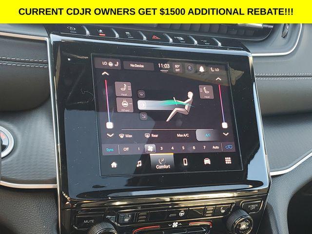 new 2025 Jeep Grand Cherokee car, priced at $41,995