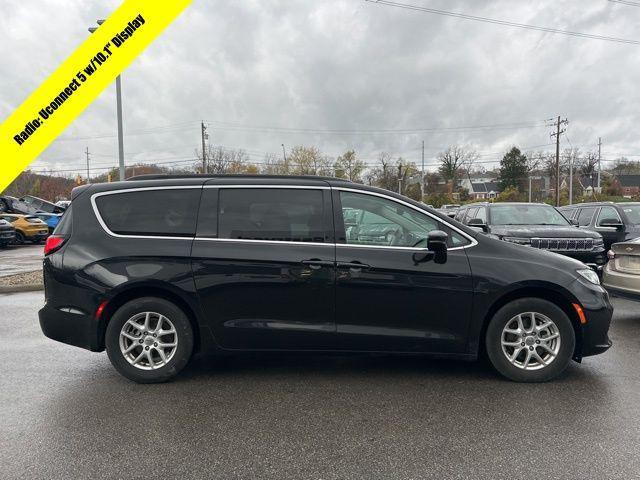 used 2022 Chrysler Pacifica car, priced at $23,666