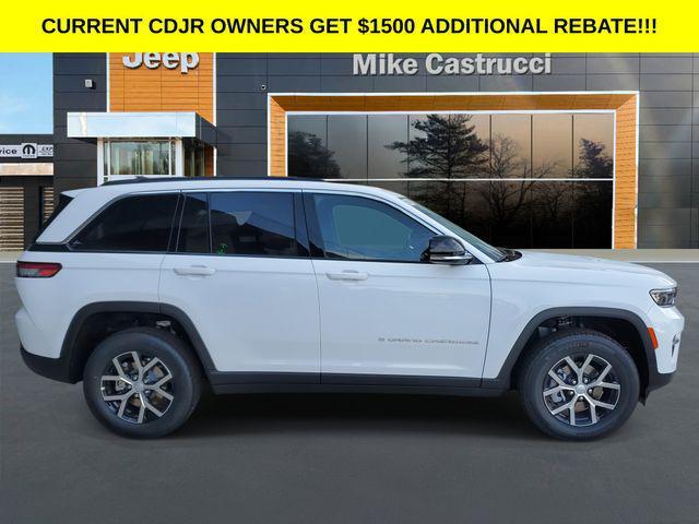 new 2025 Jeep Grand Cherokee car, priced at $40,995