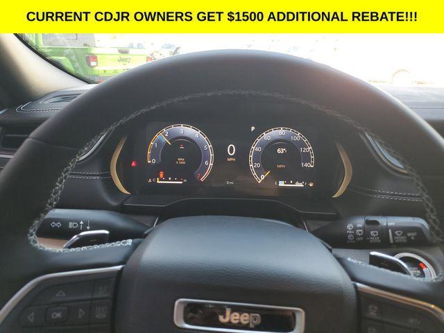 new 2025 Jeep Grand Cherokee car, priced at $40,995