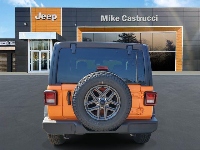 new 2025 Jeep Wrangler car, priced at $40,995