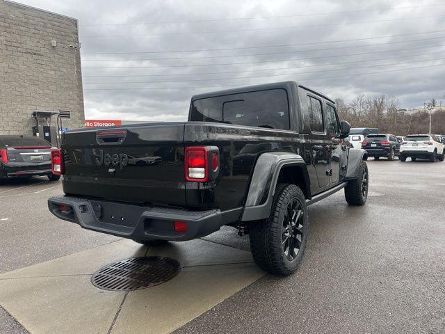 new 2025 Jeep Gladiator car, priced at $39,995