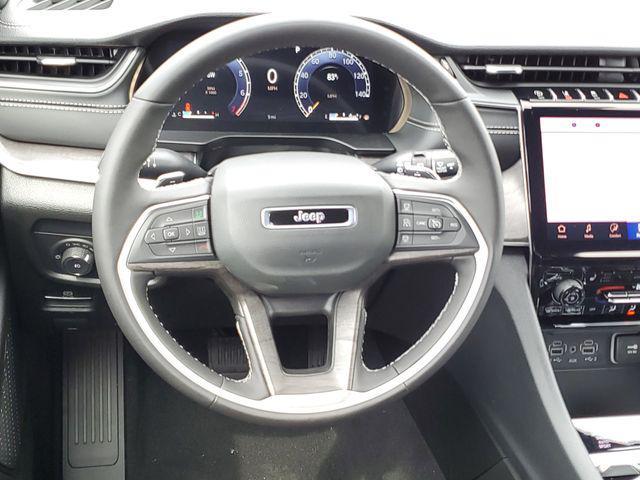 new 2025 Jeep Grand Cherokee L car, priced at $45,995