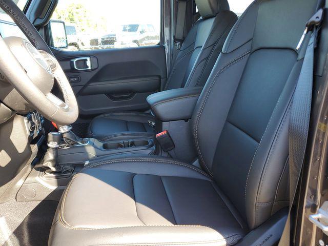 new 2025 Jeep Gladiator car, priced at $44,995