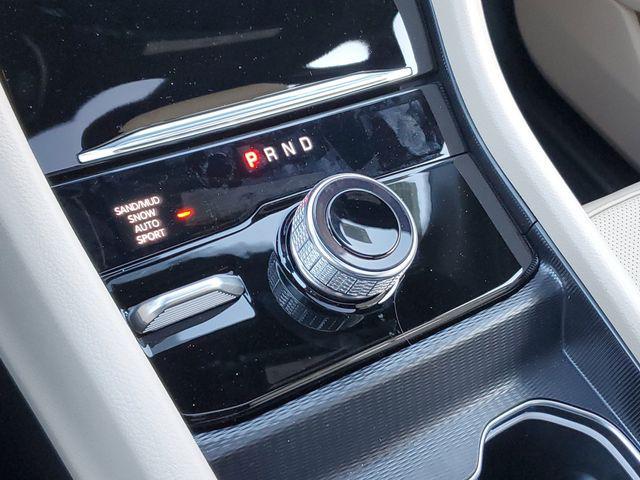 new 2025 Jeep Grand Cherokee car, priced at $49,995