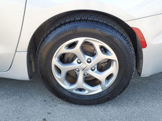 used 2023 Chrysler Pacifica car, priced at $28,900