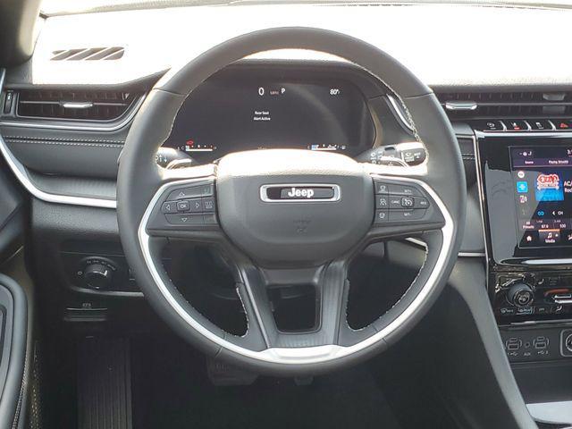 new 2025 Jeep Grand Cherokee car, priced at $40,995