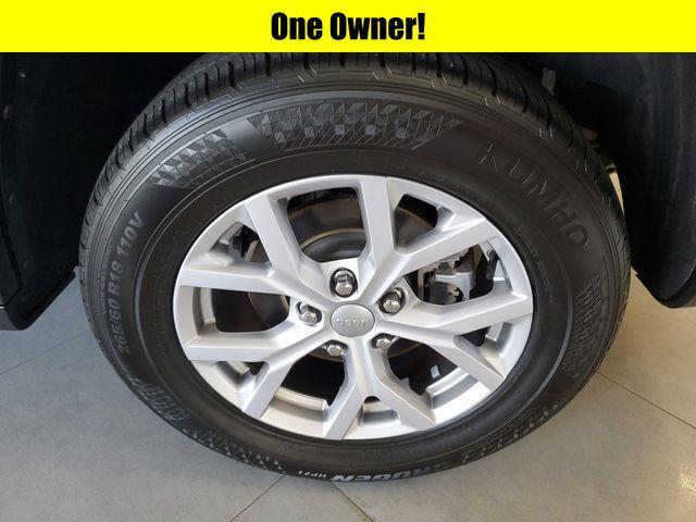 used 2022 Jeep Grand Cherokee car, priced at $30,457