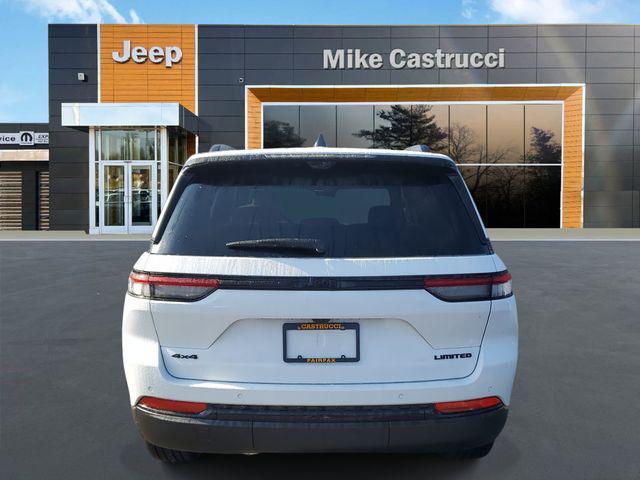 new 2025 Jeep Grand Cherokee car, priced at $48,495