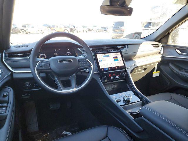 new 2025 Jeep Grand Cherokee L car, priced at $43,995