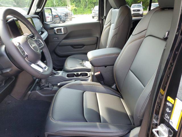 new 2025 Jeep Wrangler car, priced at $48,995