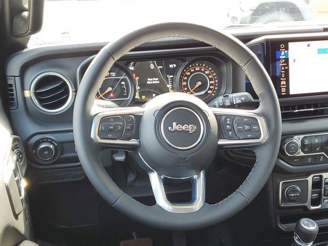 new 2025 Jeep Wrangler car, priced at $48,995