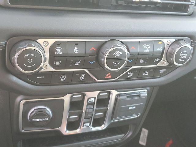 new 2025 Jeep Wrangler car, priced at $48,995