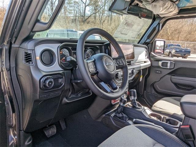 new 2024 Jeep Wrangler car, priced at $55,369