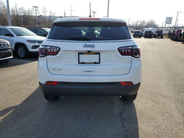 new 2025 Jeep Compass car, priced at $24,995