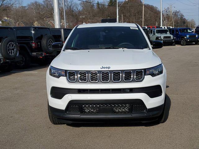 new 2025 Jeep Compass car, priced at $24,995