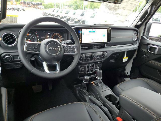 new 2025 Jeep Wrangler car, priced at $51,495
