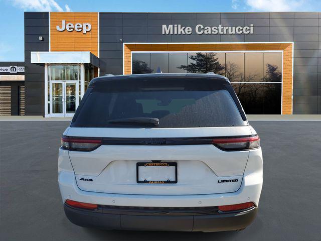 new 2025 Jeep Grand Cherokee car, priced at $47,995
