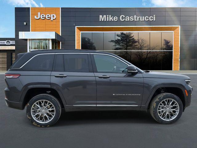 new 2025 Jeep Grand Cherokee car, priced at $54,995