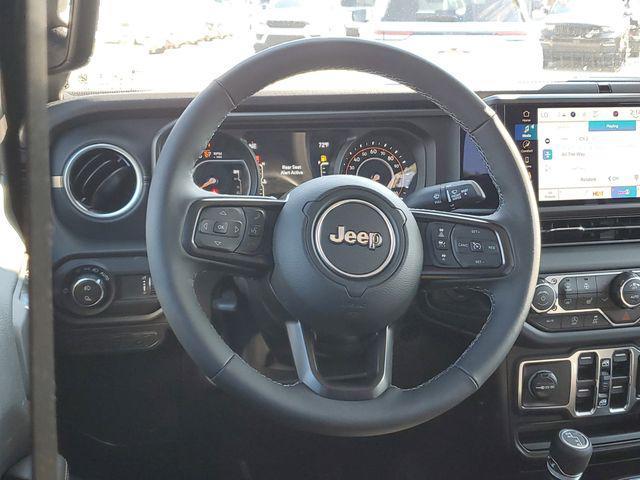 new 2025 Jeep Gladiator car, priced at $44,111