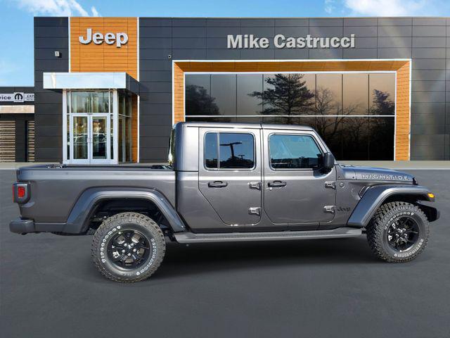 new 2025 Jeep Gladiator car, priced at $44,111