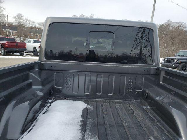 new 2025 Jeep Gladiator car, priced at $39,995