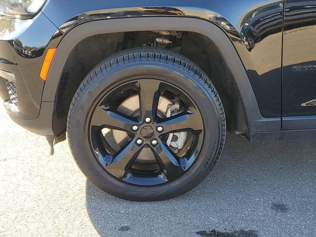 used 2024 Jeep Grand Cherokee L car, priced at $35,390