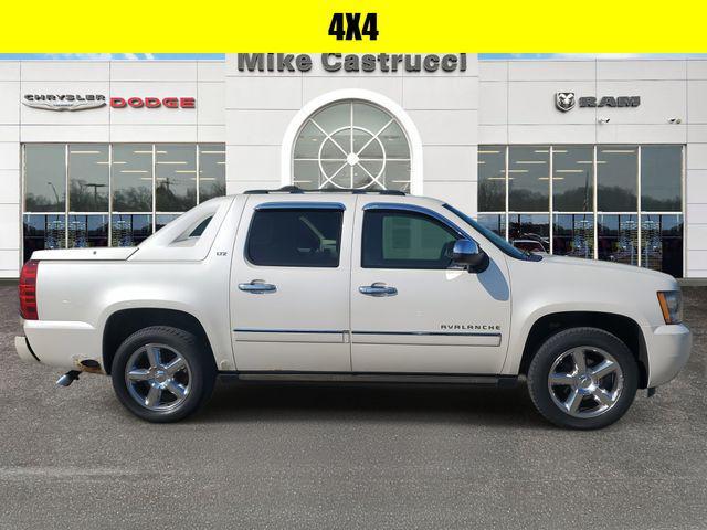 used 2011 Chevrolet Avalanche car, priced at $16,267