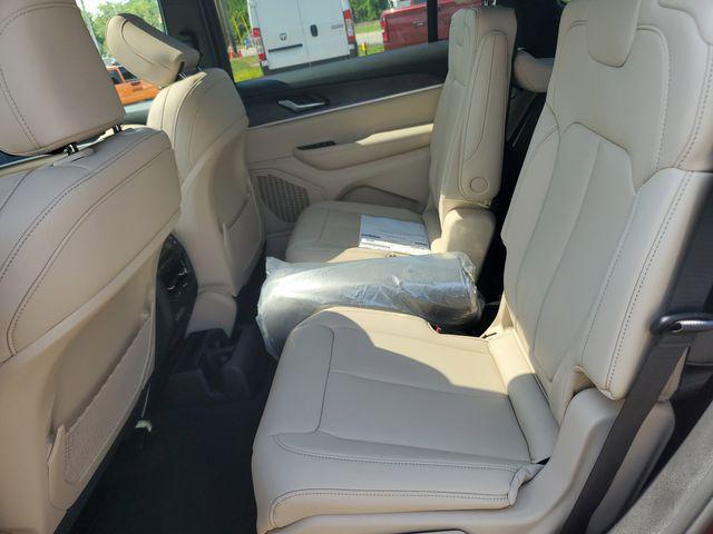 new 2025 Jeep Grand Cherokee L car, priced at $47,995
