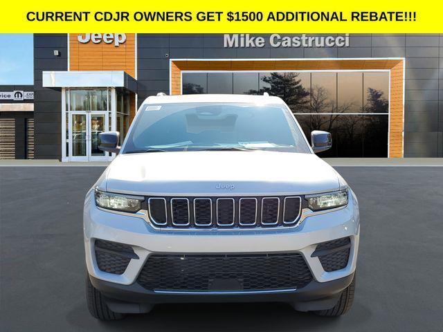 new 2025 Jeep Grand Cherokee car, priced at $37,995