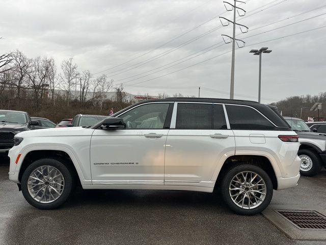 new 2025 Jeep Grand Cherokee car, priced at $55,995