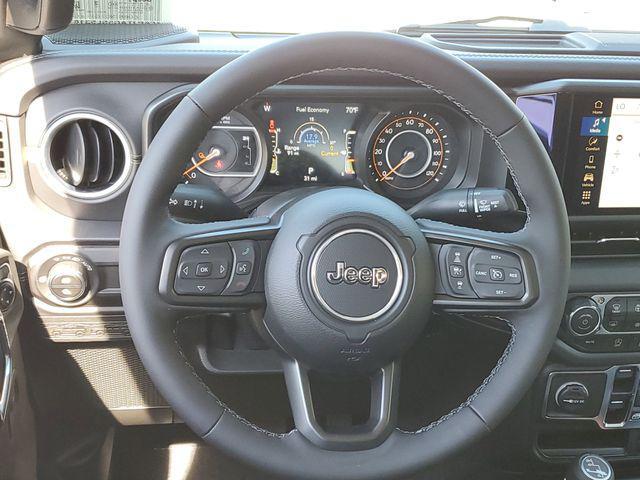 new 2025 Jeep Gladiator car, priced at $42,911
