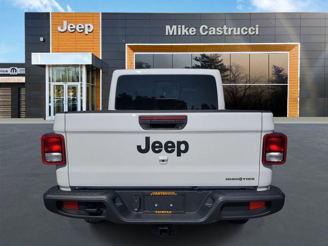 new 2025 Jeep Gladiator car, priced at $42,911