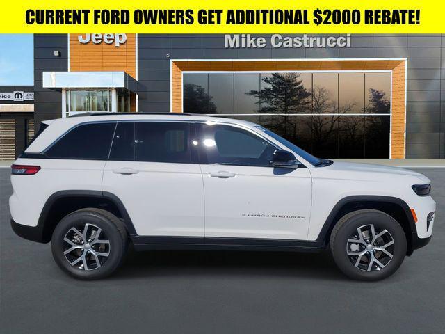 new 2025 Jeep Grand Cherokee car, priced at $43,995