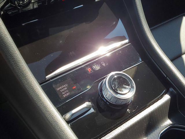 new 2025 Jeep Grand Cherokee car, priced at $48,995