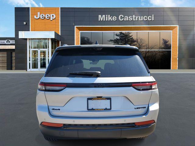 new 2025 Jeep Grand Cherokee car, priced at $48,995