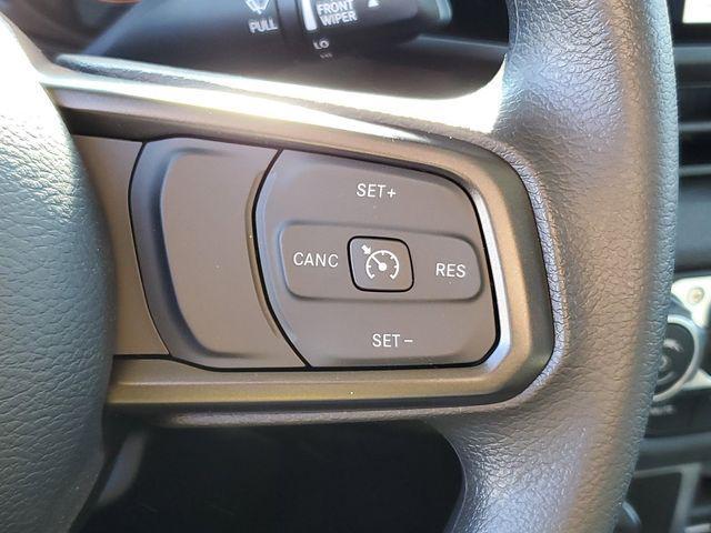 new 2025 Jeep Gladiator car, priced at $39,995