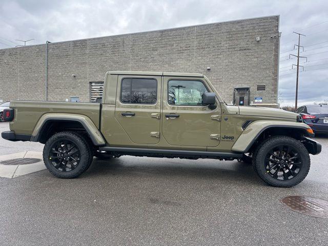 new 2025 Jeep Gladiator car, priced at $39,995