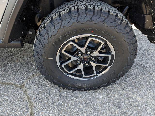 new 2024 Jeep Wrangler car, priced at $52,584