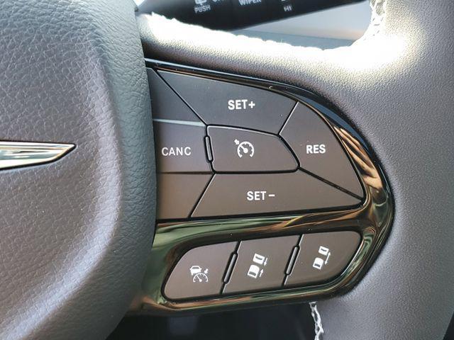 new 2025 Chrysler Pacifica Hybrid car, priced at $51,995
