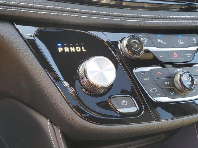 new 2025 Chrysler Pacifica Hybrid car, priced at $51,995