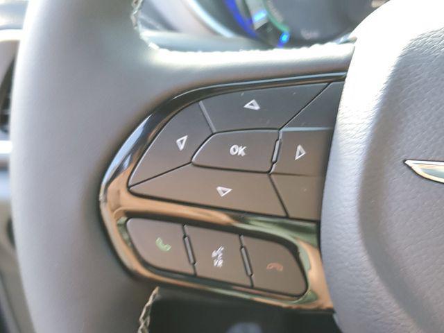 new 2025 Chrysler Pacifica Hybrid car, priced at $51,995