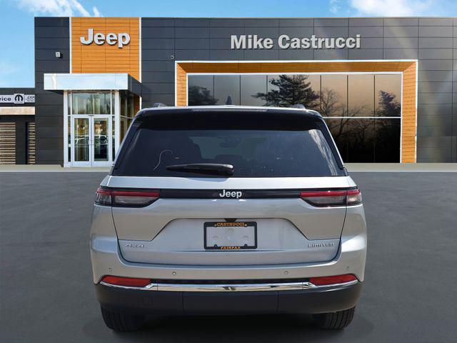 new 2025 Jeep Grand Cherokee car, priced at $44,995